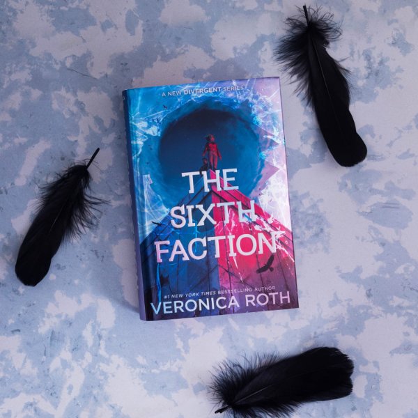 Book - The Sixth Faction by Veronica Roth