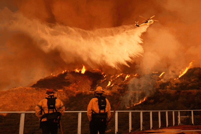 A GIF photo slideshow of the Los Angeles wildfires. (AP Photos/Jae C. Hong).