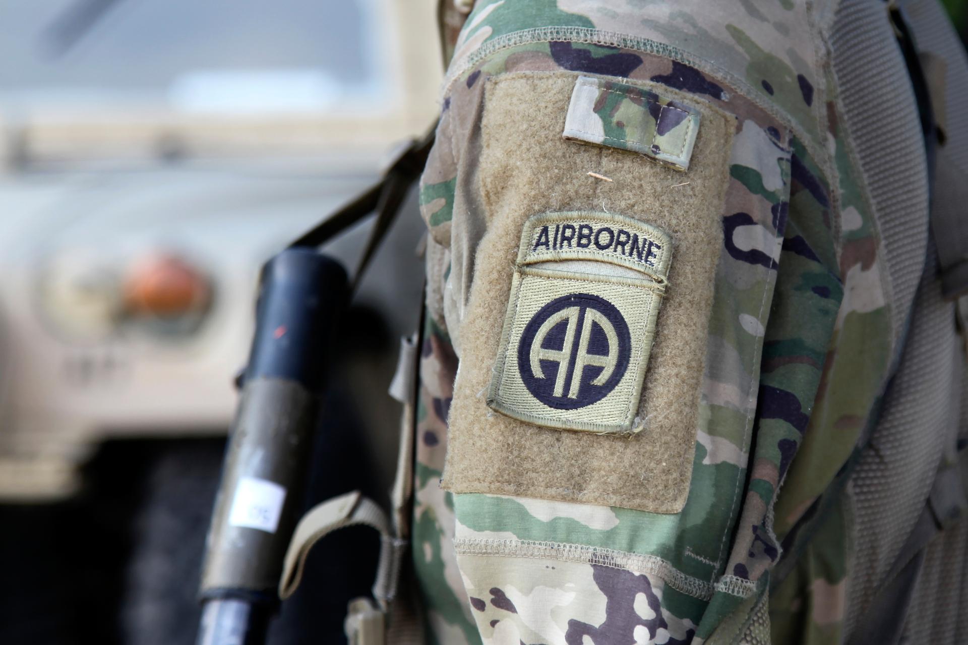 An 82nd Airborne Division paratrooper participates in artillery training during a field exercise at Fort Bragg, N.C., 2020. 