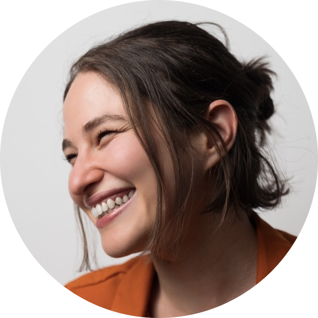 headshot of sara herschander