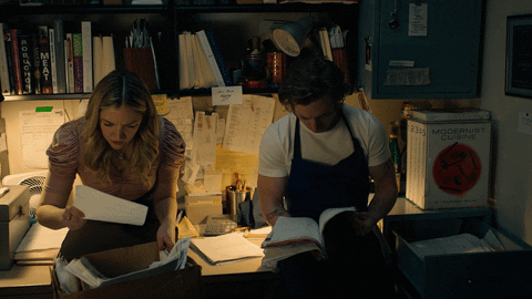 Looking Jeremy Allen White GIF by The Bea