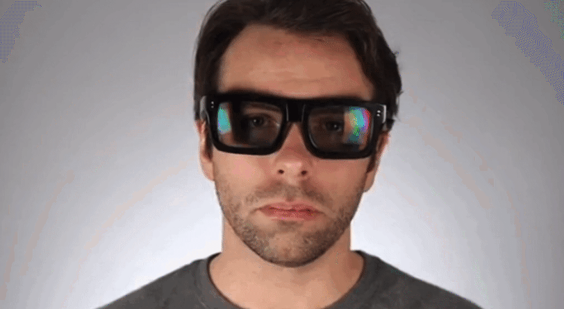 Apple's Glass Gambit Finally Takes Shape Apple's Glass Gambit Finally Takes Shape