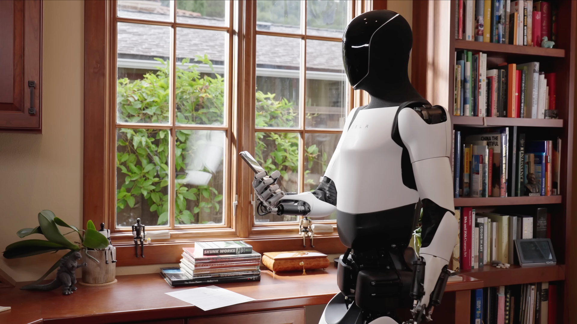 Tesla Sets 2027 Debut for Optimus Home Robots