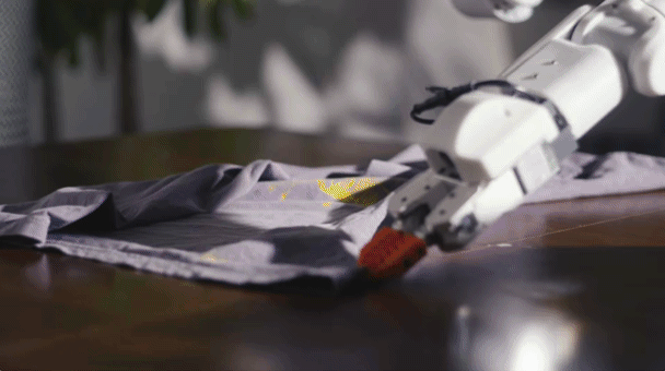 Weave's $8K Laundry Robot Still Needs Humans Weave's $8K Laundry Robot Still Needs Humans