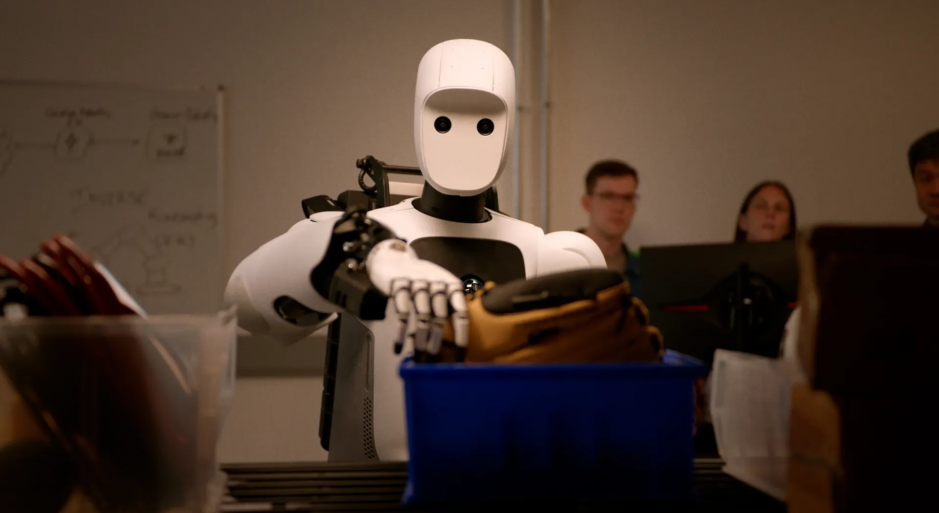 Gemini Robotics 2 Controls Humanoids Head to Toe