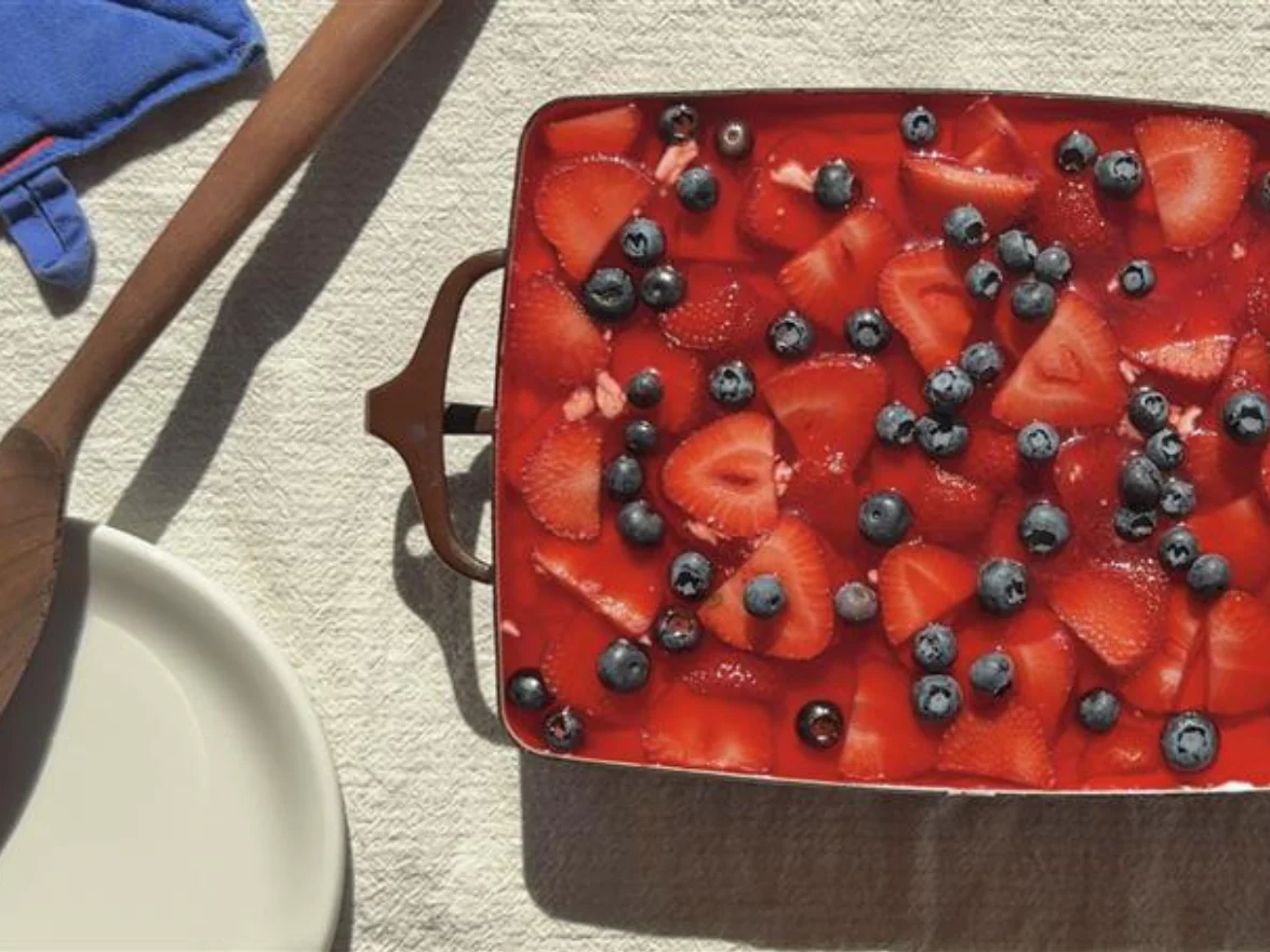Strawberry Pretzel Salad Recipe