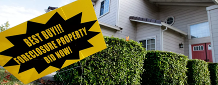 A foreclosure sale sign in front of a Bay Area home